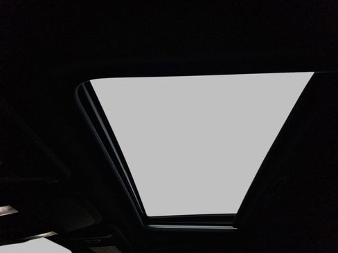 Used 2025 Subaru Forester Touring w/ Popular Package - Touring image 36