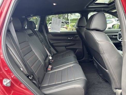 Used 2025 Honda CR-V Sport-L image 18
