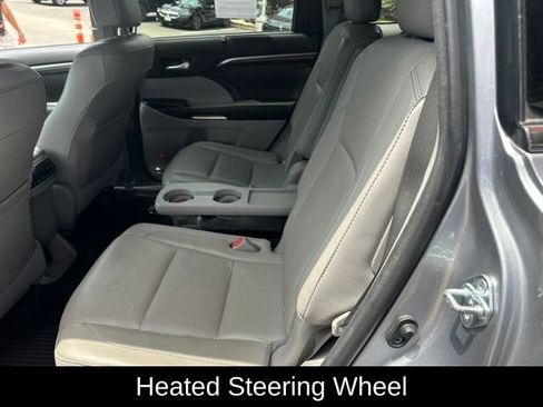 Used 2016 Toyota Highlander Limited Platinum AWD/4WD image 15