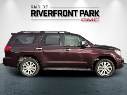 Used 2013 Toyota Sequoia Limited image 2