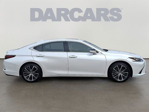 Used 2023 Lexus ES 350 w/ Premium Package image 7