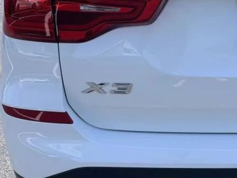Used 2019 BMW X3 sDrive30i RWD image 11