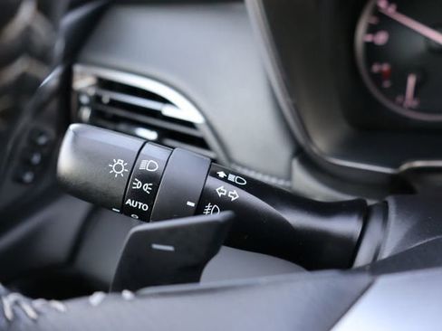 Certified 2025 Subaru Outback Limited w/ Popular Package #2 image 25