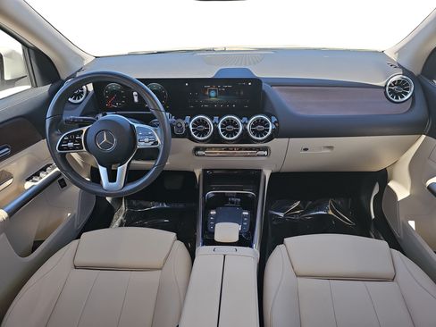 Used 2023 Mercedes-Benz GLA 250 image 9