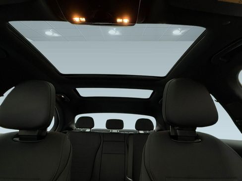 New 2026 Mercedes-Benz C 300 Sedan image 14