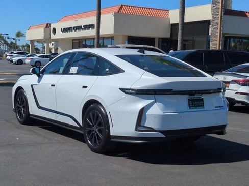 New 2026 Lexus ES 350e FWD image 7