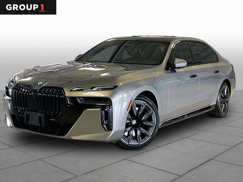 Certified 2023 BMW 740i RWD image 1