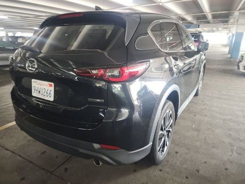 Used 2023 MAZDA CX-5 AWD 2.5 S w/ Premium Plus Pkg image 3