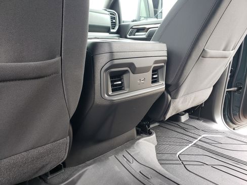 New 2026 Chevrolet Silverado 3500 LT image 37