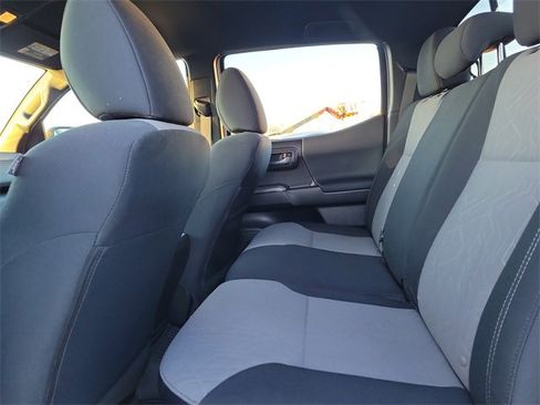 Used 2023 Toyota Tacoma TRD Sport image 16