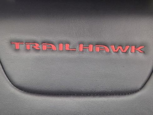 Used 2022 Jeep Cherokee Trailhawk w/ Trailer Tow Group AWD/4WD image 22