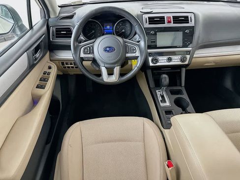 Used 2015 Subaru Outback 2.5i Premium image 10