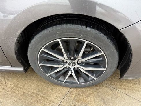 Used 2022 Toyota Camry SE image 10
