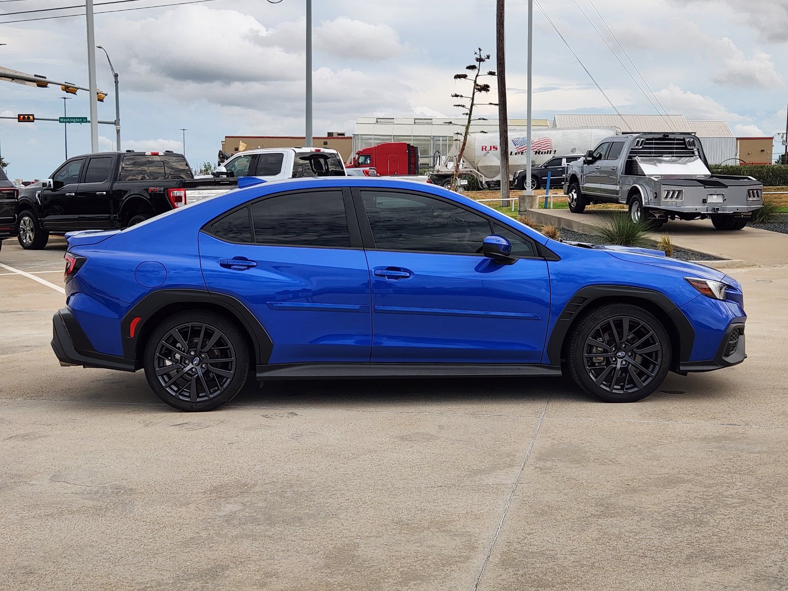 Used 2024 Subaru WRX Premium AWD/4WD image 7