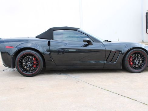 Used 2012 Chevrolet Corvette Grand Sport w/ 4LT Preferred Equipment Group RWD image 28