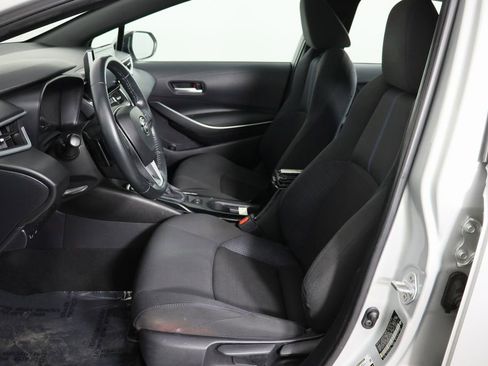 Used 2020 Toyota Corolla SE w/ SE Premium Package image 16