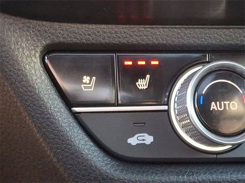 Certified 2025 Acura ADX A-Spec image 25