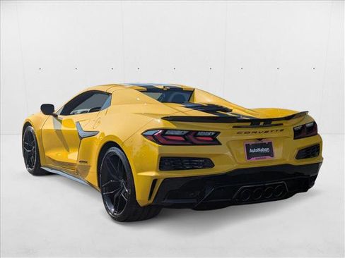 New 2025 Chevrolet Corvette Z06 image 9