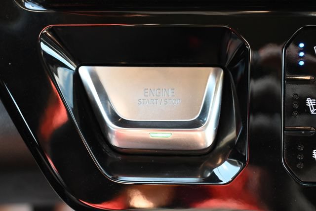Used 2023 GMC Sierra 1500 Denali w/ Denali Reserve Package AWD/4WD image 35