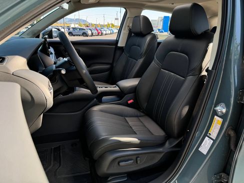 Certified 2025 Honda HR-V EX-L image 12