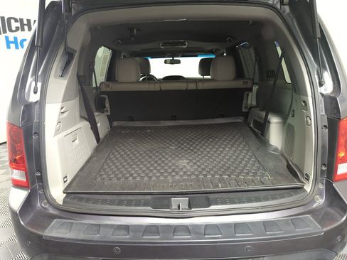 Used 2015 Honda Pilot Touring image 18