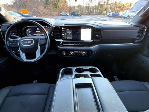 Certified 2022 GMC Sierra 1500 Elevation image 13