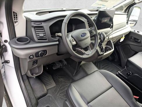 New 2026 Ford Transit 250 148 Medium Roof w/ Load Area Protection Package RWD image 3