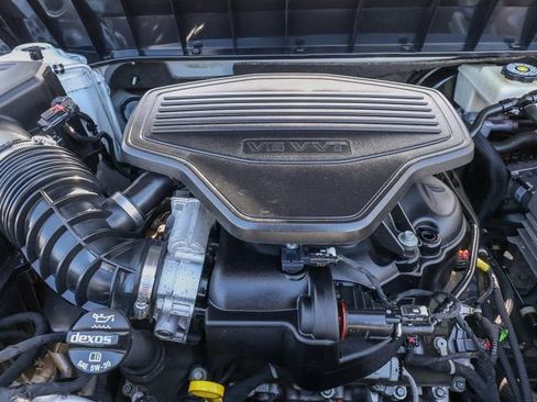 Used 2017 GMC Acadia SLT FWD image 31