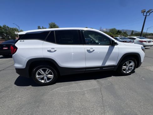 Used 2019 GMC Terrain SLE AWD/4WD image 5