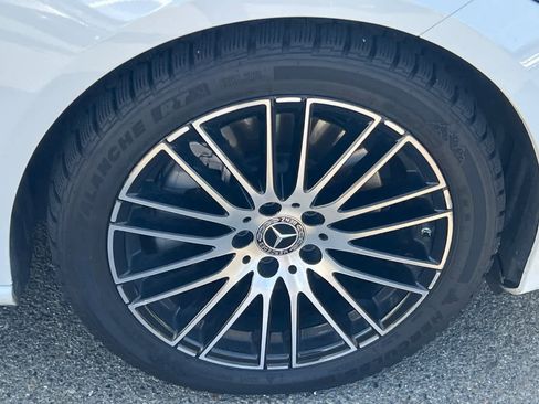 Used 2024 Mercedes-Benz C 300 Sedan image 15