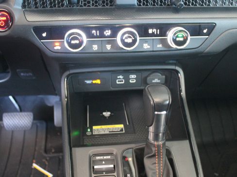 Used 2024 Honda CR-V Sport-L image 12