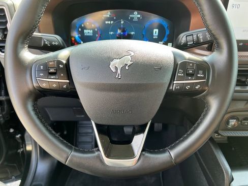 Used 2025 Ford Bronco Sport Outer Banks w/ Outer Banks Tech Package+ AWD/4WD image 19