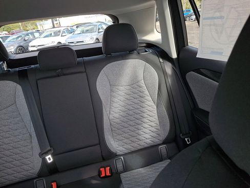 New 2025 Volkswagen Tiguan S image 14