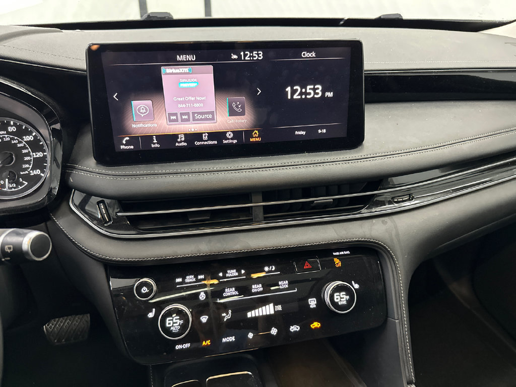 Used 2023 INFINITI QX60 Pure AWD/4WD image 32