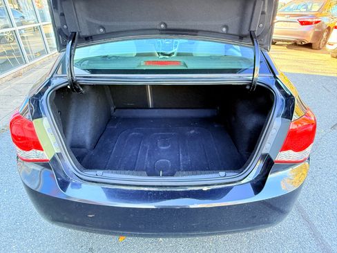 Used 2016 Chevrolet Cruze LT image 28