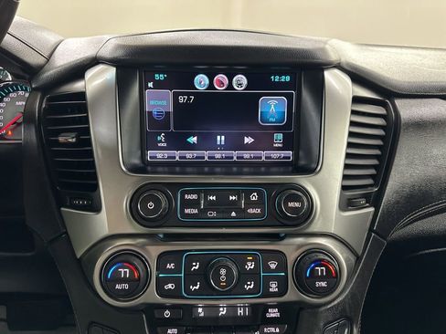 Used 2015 Chevrolet Suburban LT image 35