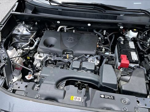Used 2023 Toyota RAV4 XLE Premium FWD image 33