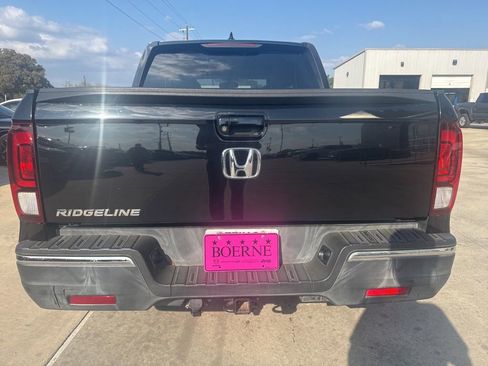 Used 2018 Honda Ridgeline RTL-T image 10