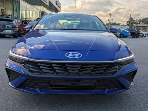 New 2026 Hyundai Elantra Blue image 11