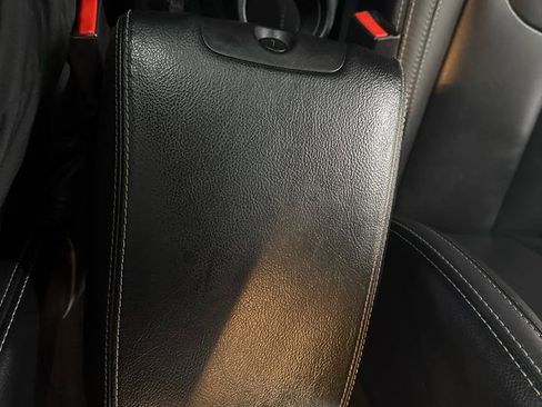 Used 2017 Jeep Wrangler Unlimited Rubicon image 22