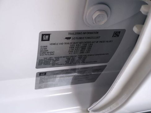 Certified 2021 GMC Sierra 1500 AT4 w/ AT4 Premium Package image 36