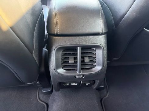 Used 2022 Jeep Cherokee Latitude Lux AWD/4WD image 20