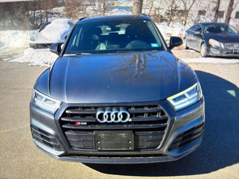 Used 2019 Audi SQ5 Premium Plus w/ Premium Plus Package image 2