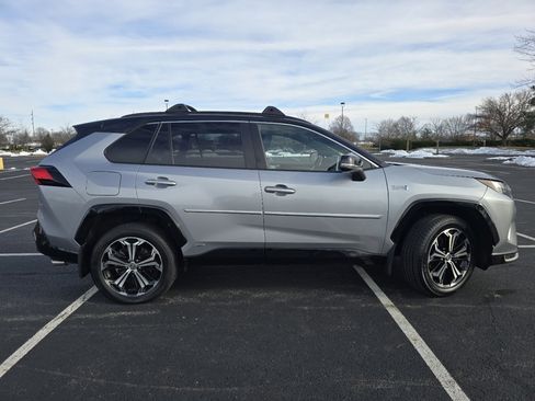 Used 2022 Toyota RAV4 XSE image 20