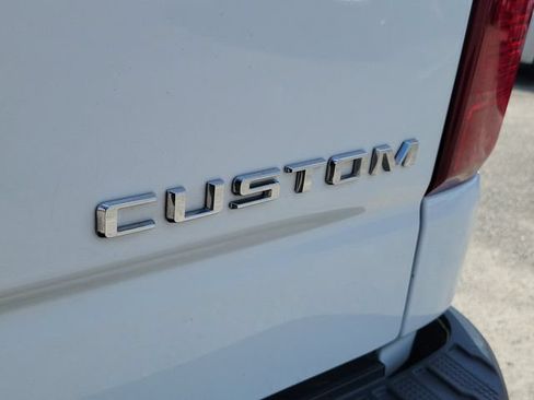 Certified 2022 Chevrolet Silverado 1500 Custom AWD/4WD image 9