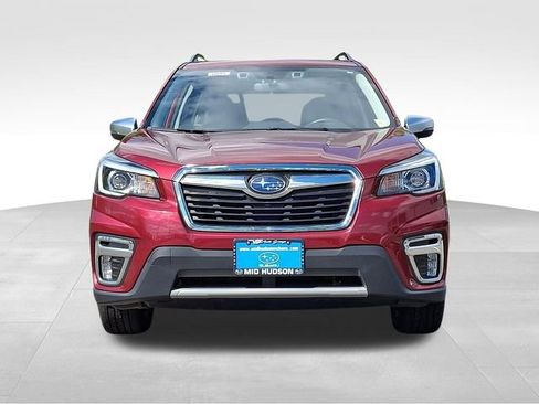 Used 2019 Subaru Forester Touring AWD/4WD image 2
