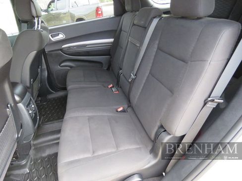 Used 2020 Dodge Durango SXT image 16