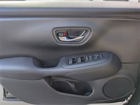 New 2026 Honda HR-V LX image 22