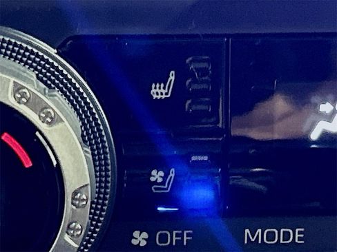 New 2025 Toyota 4Runner Limited image 20