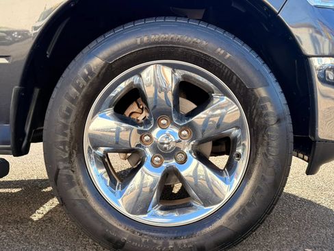 Used 2018 RAM 1500 Big Horn AWD/4WD image 28